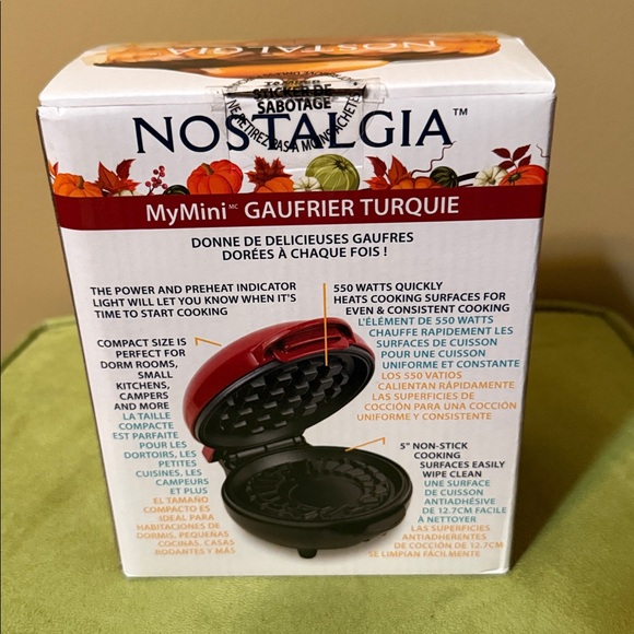 Nostalgia MyMini Turkey Waffle Maker - Picture 10 of 13